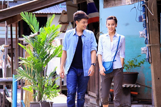 เรื่องย่อละครหางเครื่อง