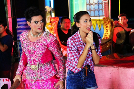  เรื่องย่อละครหางเครื่อง
