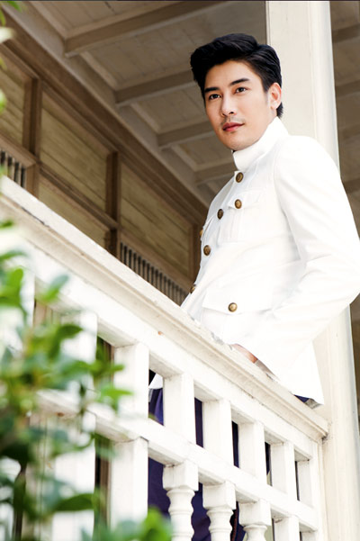  เคน-เบลล่า ควงแขนขึ้นปกนิตยสาร F3 คอนเซ็ปต์ละครลูกทาส