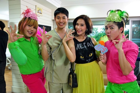 เรื่องย่อละคร มาดามดัน