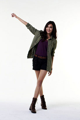  เรื่องย่อแสงดาวกลางใจ