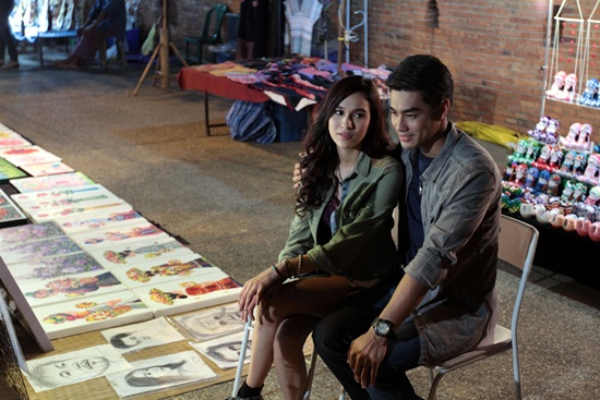  เรื่องย่อแสงดาวกลางใจ