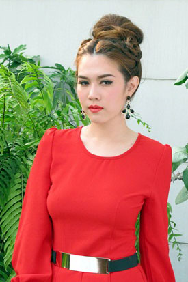 ต้นรักริมรั้ว