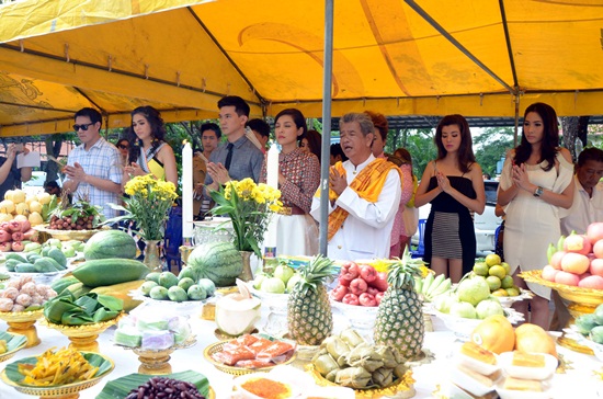 กลรักสตรอว์เบอร์รี่ เรื่องย่อ กลรักสตรอว์เบอร์รี่