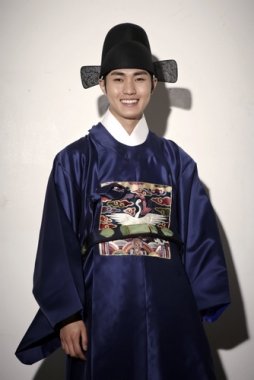 ตามหาหัวใจเจ้าชายหลงยุค Rooftop Prince
