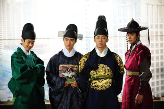 ตามหาหัวใจเจ้าชายหลงยุค Rooftop Prince