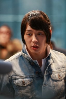 ตามหาหัวใจเจ้าชายหลงยุค Rooftop Prince