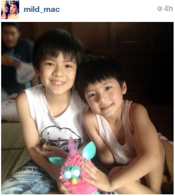 ทองเนื้อเก้า เปิดตัว วันเฉลิม ตอนเด็ก ทั้ง 3 รุ่น น่ารักคล้ายกันมาก