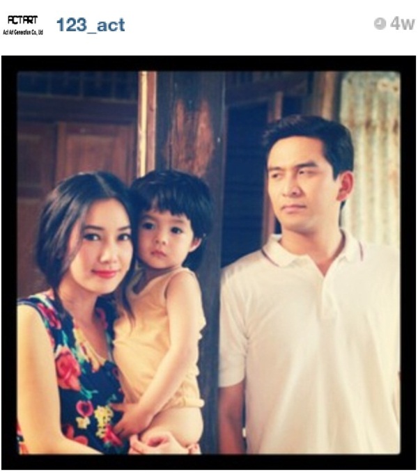 ทองเนื้อเก้า เปิดตัว วันเฉลิม ตอนเด็ก ทั้ง 3 รุ่น น่ารักคล้ายกันมาก