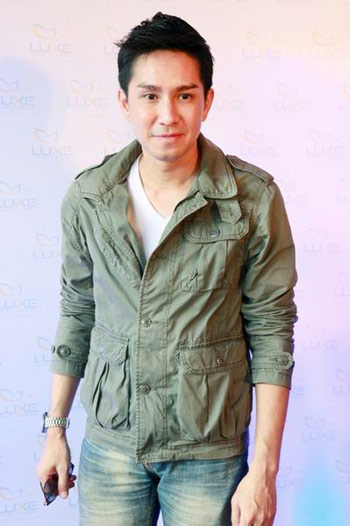 กัปตัน ภูธเนศ