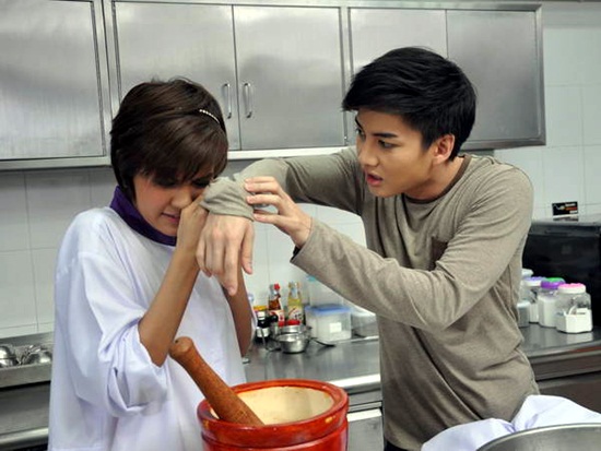 วุ่นนักรักหรือหลอก