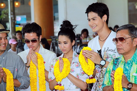 ลิเกเงินร้อย