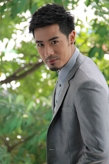 เชน ณัฐวัฒน์ เปล่งศิริวัธน์