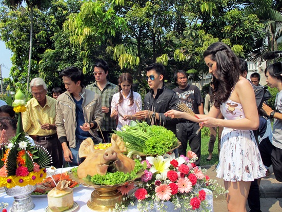 แข่งรักนักซิ่ง