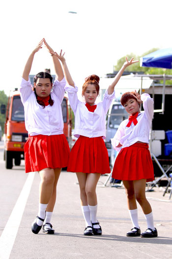 สูบคู่กู้โลก แม็กกี้ อาภา ภาวิไล