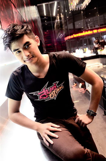 สูบคู่กู้โลก