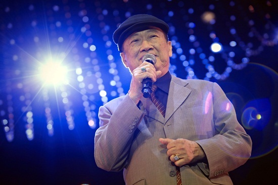  คอนเสิร์ตกล่อมกรุง ครวญเพลงไพเราะ สมเกียรติตำนานเพลงลูกกรุง 