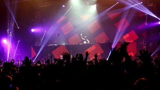  มหกรรมดนตรีเฮ้าส์มิวสิค 808 Festival