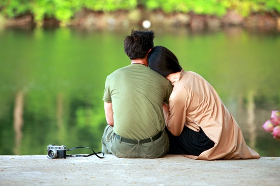  นิค วิเชียร นั่งแท่นกำกับ MV เธอ ซิงเกิลใหม่จาก Cocktail