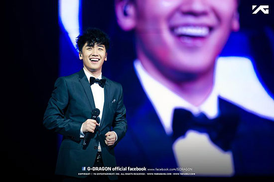 G-Dragon 2013 World Tour One of A Kind In Bangkok