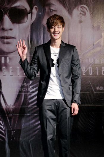 Kim-Hyun-Joong