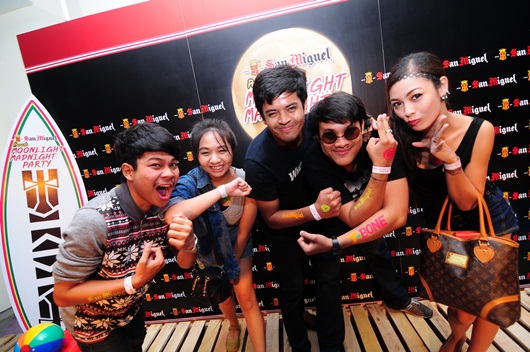 Moonlight Madnight Party