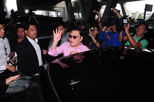 สุดมันส์! ไซ โชว์ กังนัม สไตล์ 2 รอบซ้อน งานลอยกระทง