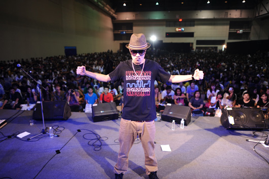 T-Shirt festival 8 (T – SHIRT 8)