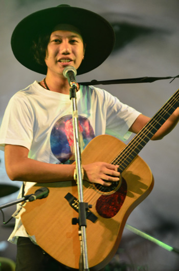 T-Shirt festival 8 (T – SHIRT 8)