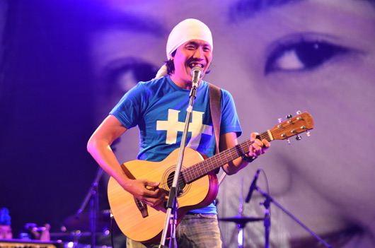 T-Shirt festival 8 (T – SHIRT 8)