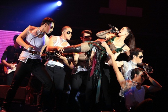 เซเว่น seven