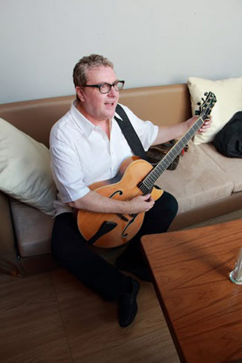   Tommy Emmanuel & Martin Taylor ชวนชมสุดยอดคอนเสิร์ต 28 ต.ค.นี้