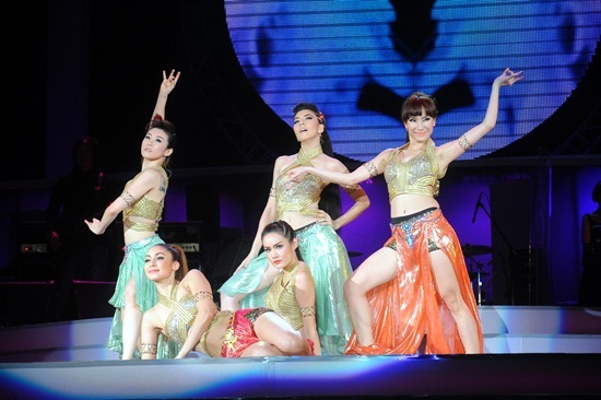 คอนเสิร์ต ปาร์ตี้รียูเนี่ยน