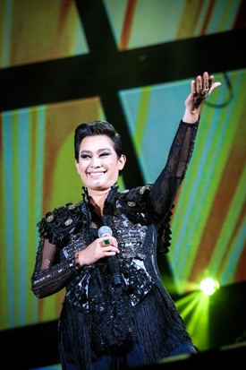 เซเว่น seven