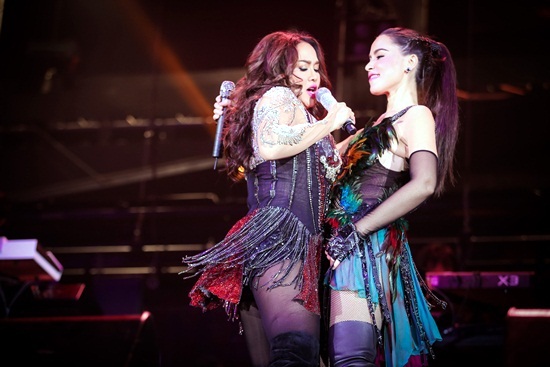 เซเว่น seven