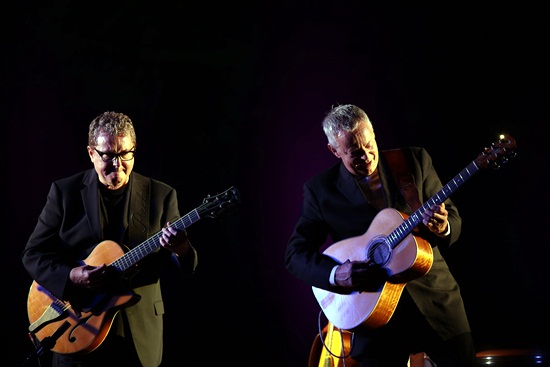 Tommy Emmanuel & Martin Taylor Live In Bangkok
