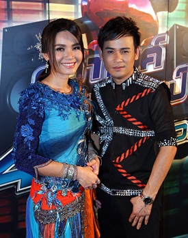  คอนเสิร์ตใหญ่คว้าไมค์ฯ จัดเต็ม เปิดตัว 4 ศิลปินรอบสุดท้าย