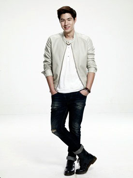 เจมส์ ศุภวิชญ์