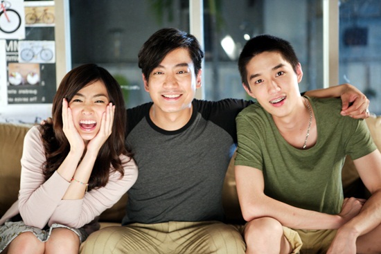  โอ๊ค สมิทธิ์ คัมแบ็ค ร่วมงาน โอ้ เสกสรรค์ ส่ง MV ถ้าความคิดถึงฆ่าคนได้