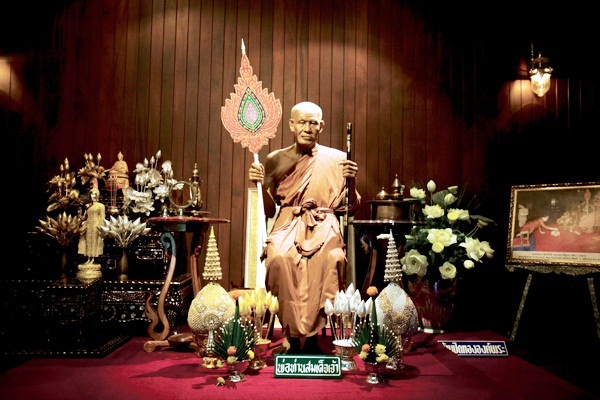 เที่ยวภูเก็ต 10 สถานที่ท่องเที่ยวภูเก็ต ที่น่าไปสัมผัสเที่ยวภูเก็ต 10 สถานที่ท่องเที่ยวภูเก็ต ที่น่าไปสัมผัส