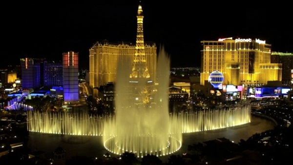  10 น้ำพุ สุดตระการตาจากทั่วโลก ที่น่าไปเห็นกับตาสักครั้ง