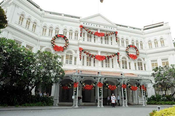 โรงแรมราฟเฟิลส์ (Raffles Hotel)