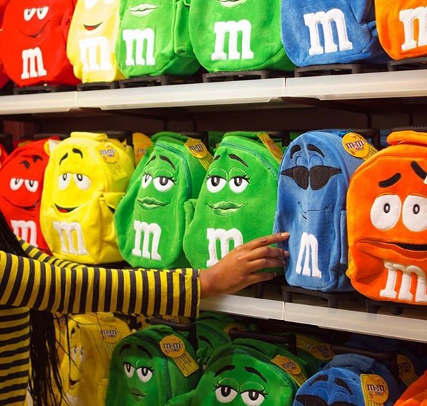  M&M\'s เซี่ยงไฮ้ ช็อปของคนรักช็อกโกแลตแห่งแรกในเอเชีย
