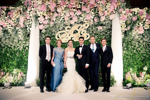  งานแต่งซี เอมี่ รวมภาพบรรยากาศสุดหวานตรึงใจ