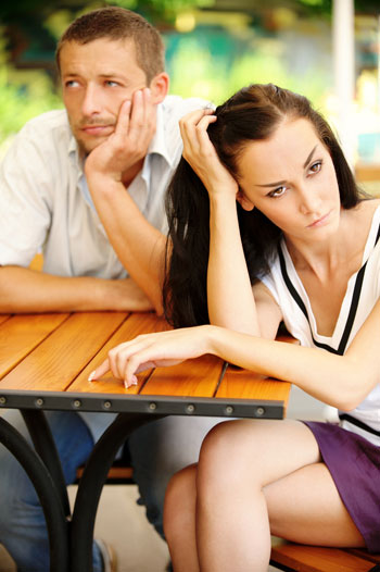 7 สัญญาณเตือนว่าเขากำลังจะไปจากคุณ