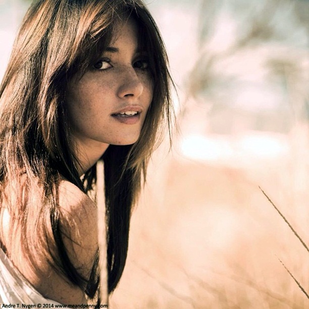 ซาร่า มาลากุล เลน ประวัตินักแสดงหนัง Jailbait