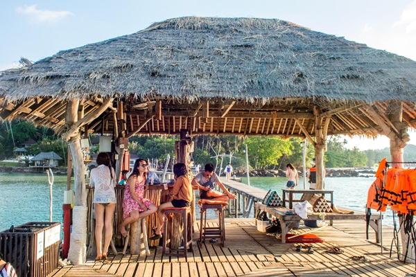 4 วัน 3 คืน เที่ยวเกาะช้าง เกาะหมาก เกาะขาม ในงบ 3,500