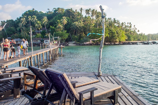 4 วัน 3 คืน เที่ยวเกาะช้าง เกาะหมาก เกาะขาม ในงบ 3,500