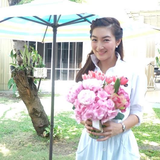 แพนเค้ก เขมนิจ ฉลองอายุครบ 26 ปี พ่อแม่พี่น้องอวยพรเพียบ