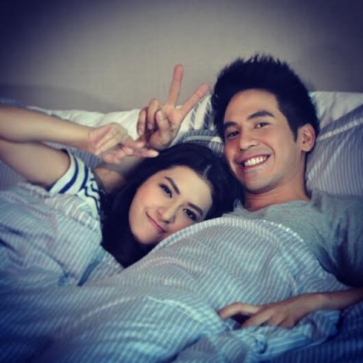 โป๊ป มิว นำทีมนักแสดง ร่วมดูละคร รักออกฤทธิ์ ตอนจบ ในงานช่อง 3